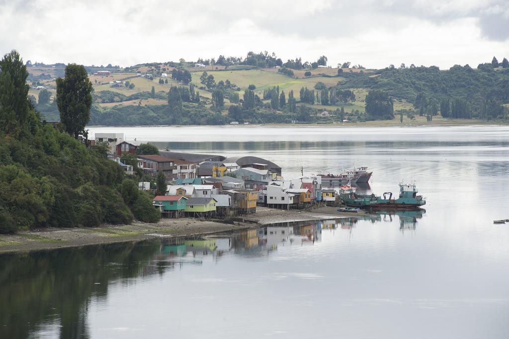 Enjoy Chiloe Hotel Castro Exterior photo